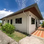 4 Bedroom Sea View Villa - Pad Thai